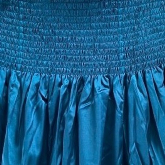 NEW Natural Life Daisy Skort Shorts Teal Satin Smocked Medium - Picture 3 of 5